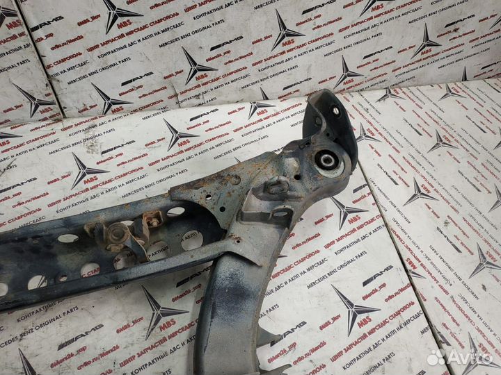 Подрамник w210 Mercedes