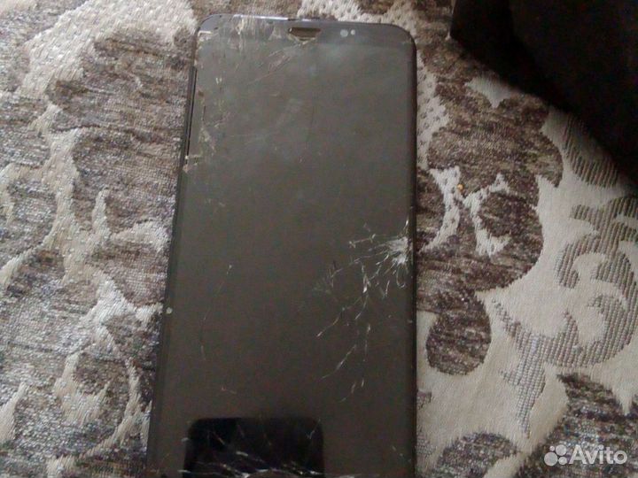 Xiaomi Redmi 5 Plus, 3/32 ГБ