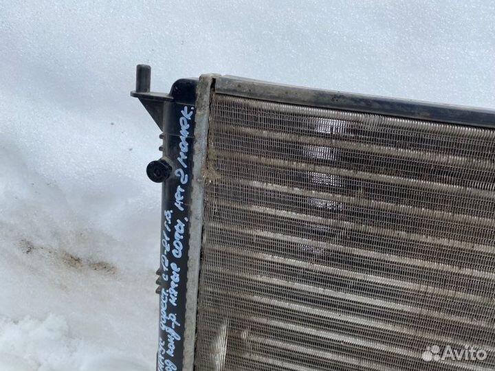 Радиатор охлаждения двигателя LADA Largus