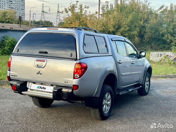 Mitsubishi L200 2.5 AT, 2011, 180 000 км