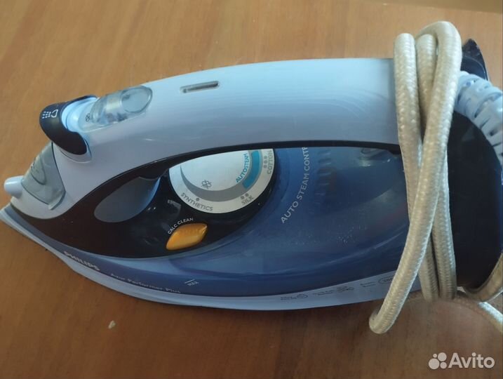 Утюг Philips Azur Performer Plus