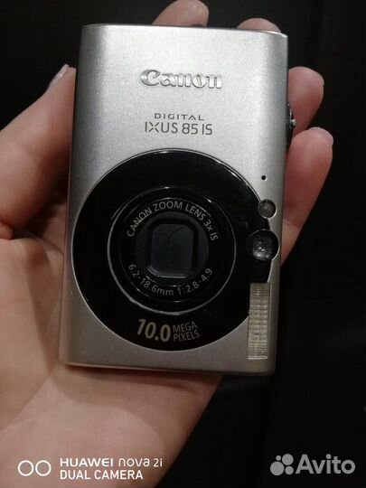 Компактный фотоаппарат