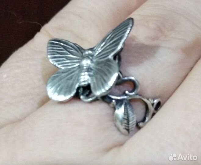 Серебряное кольцо