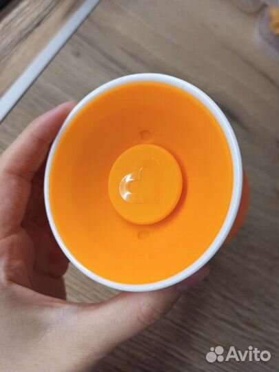 Поильник непроливайка munchkin