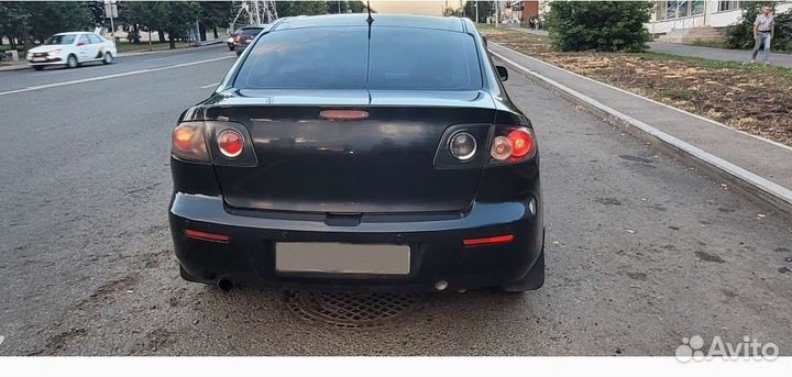 Mazda 3 2.0 AT, 2008, 300 000 км