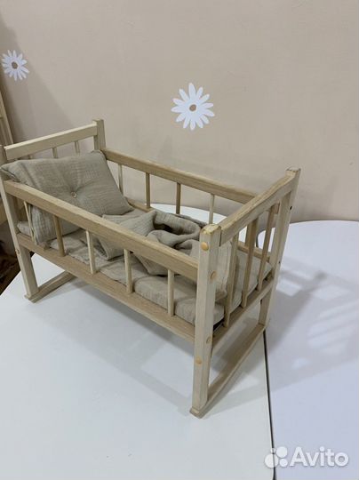 Кроватка для кукол