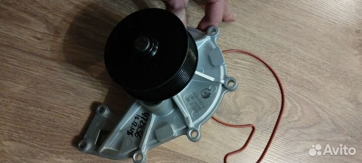 Продам новую помпу