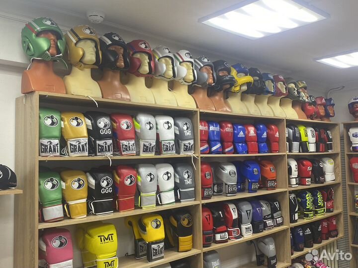 Боксерские перчатки venum Loma Grant Rival Cleto R