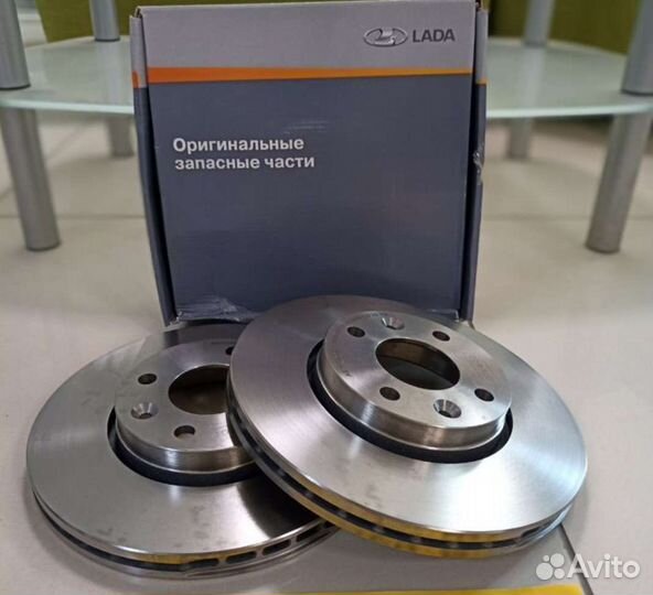 Тормозные диски на vesta