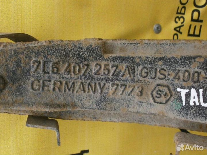 Кулак поворотный передний левый Volkswagen Touareg