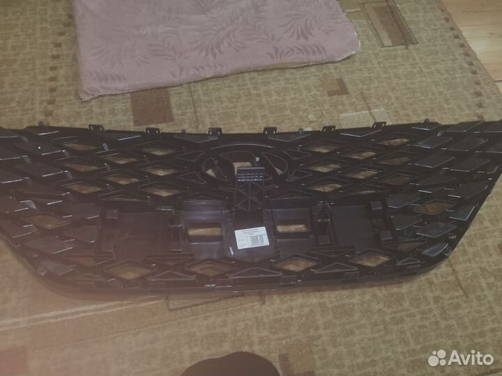 Решетка радиатора на hyundai solaris 2 2021