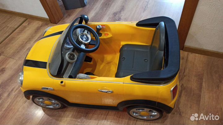 Детский электромобиль бу