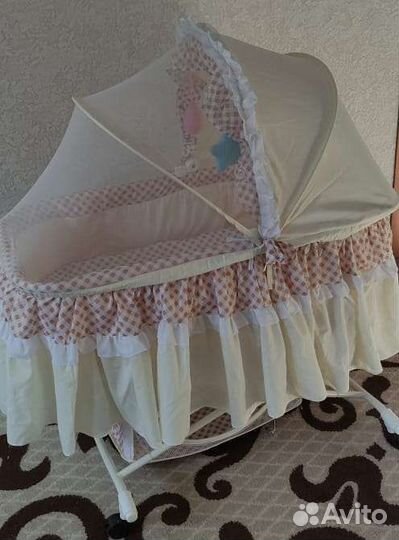 Детская люлька, кроватка, колыбель