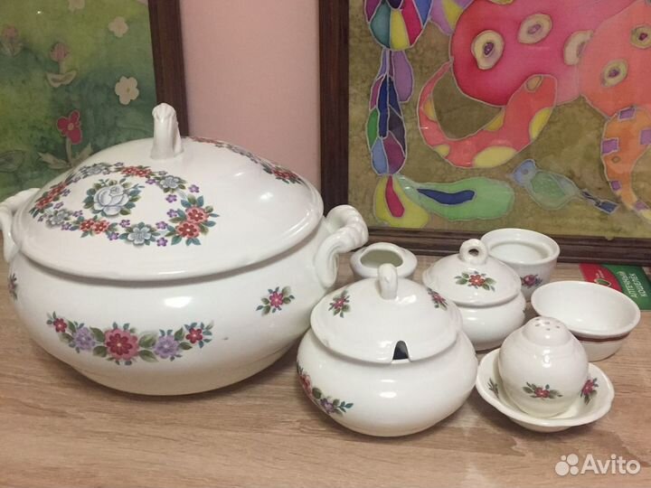 Сервиз столовый