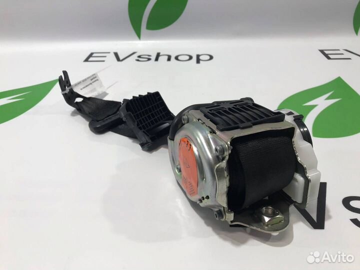 Ремень безопасности задний Audi e-tron 2019
