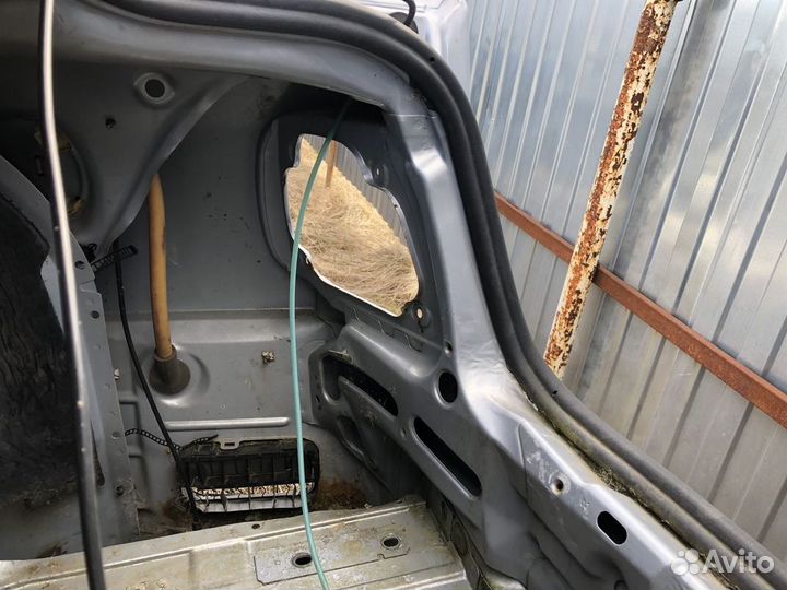 Панель задняя Audi A4 b5 B5