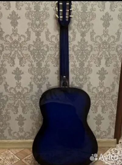 Гитара классическая