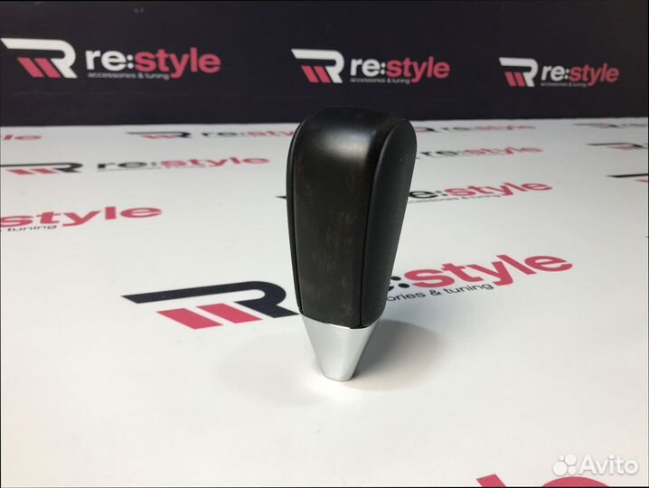 Ручка АКПП Toyota Land Cruiser 200 Гладкая