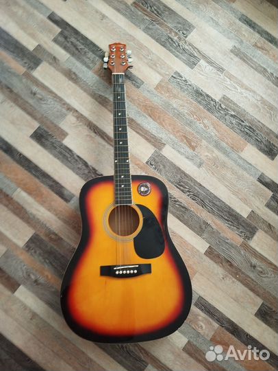Акустическая гитара