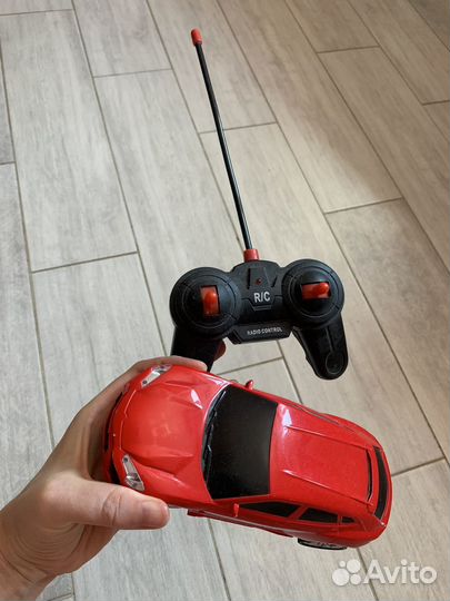 Машина на радиоуправлении