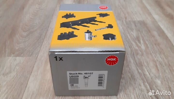 Катушка зажигания на Toyota NGK U5029