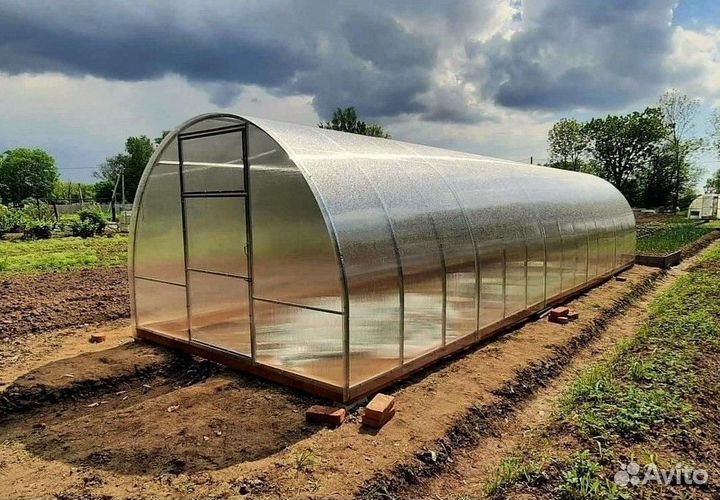 Теплица из поликарбоната