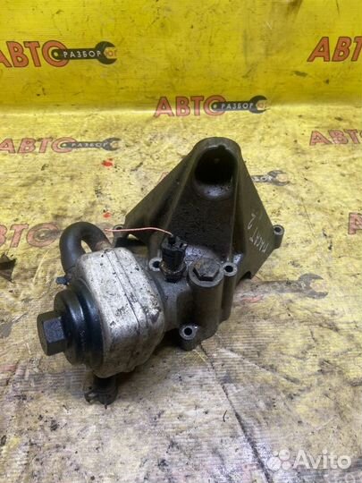 Кронштейн Volkswagen Passat B5 AGZ 1999