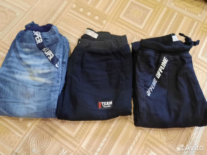 Продам брюки-джинсы на флисе для мальчика