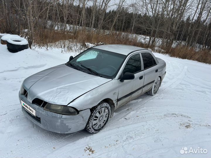 Mitsubishi Carisma 1.6 МТ, 2002, 290 000 км