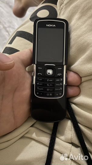 Nokia 8600 Luna