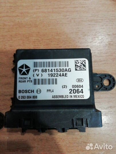 Блок управления парктроником Jeep Grand Cherokee