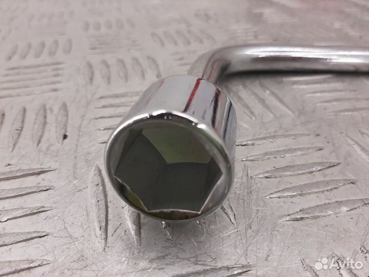 Ключ Lexus IS 2 (XE20) 2007 0915076020