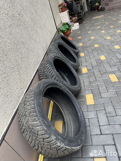 Dunlop SP Winter Ice 03 235/45 R18 98T