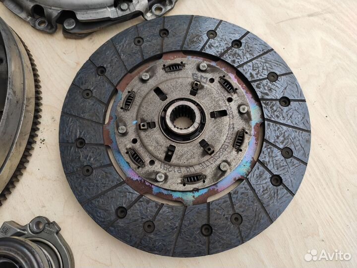 Комплект сцепления A17DTR на Opel Zafira B