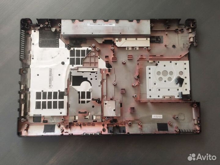 Lenovo G770, G780 корпус и запчасти