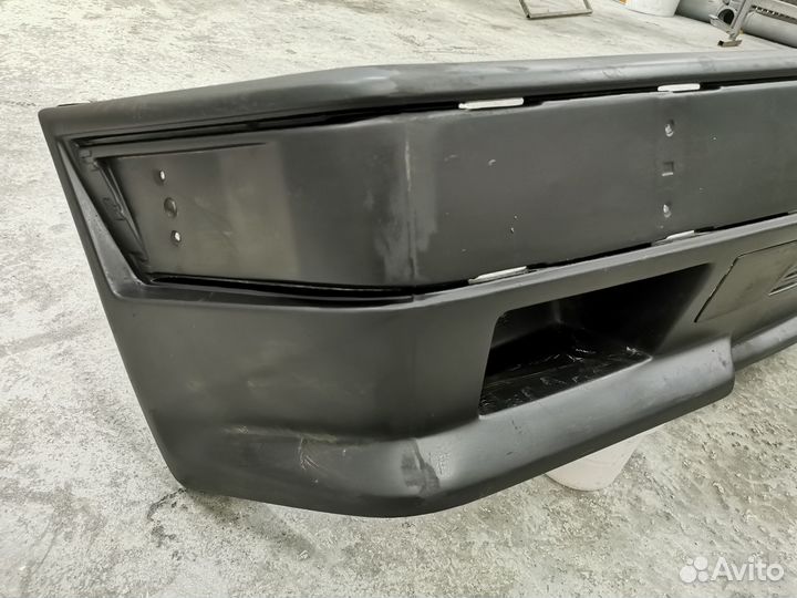Бампер передний AMG Mercedes W124 дорестайлинг