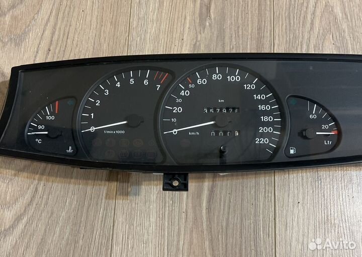 Панель приборов Opel Omega B