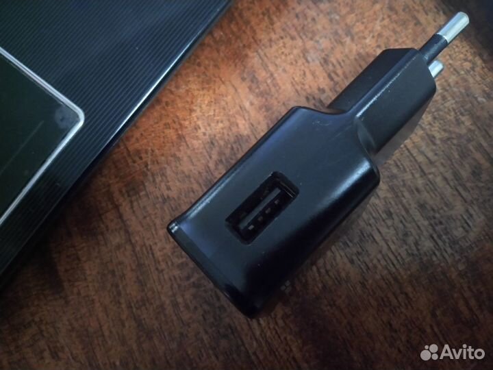 Зарядка смартфона Samsung EP-TA200 15W Вт