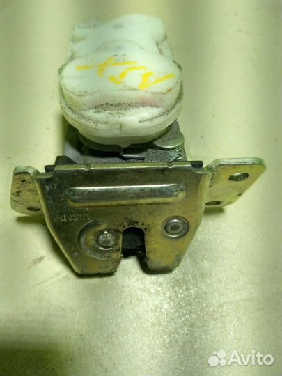 Замок багажника Mitsubishi Asx 1.8 4B10 2014Г.в