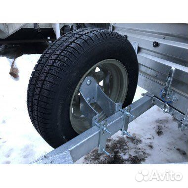 Кронштейн запасного колеса для Прицепа