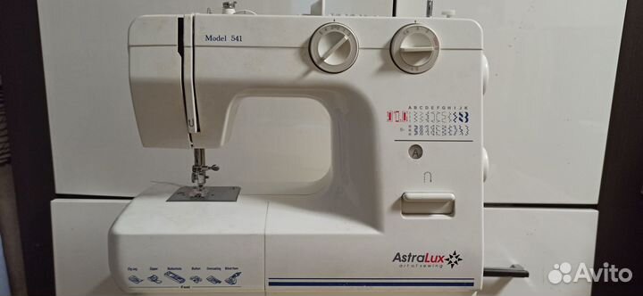 Швейная машинка astralux