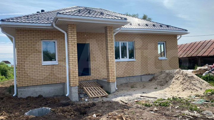 Коттедж 92 м² на участке 9,5 сот.