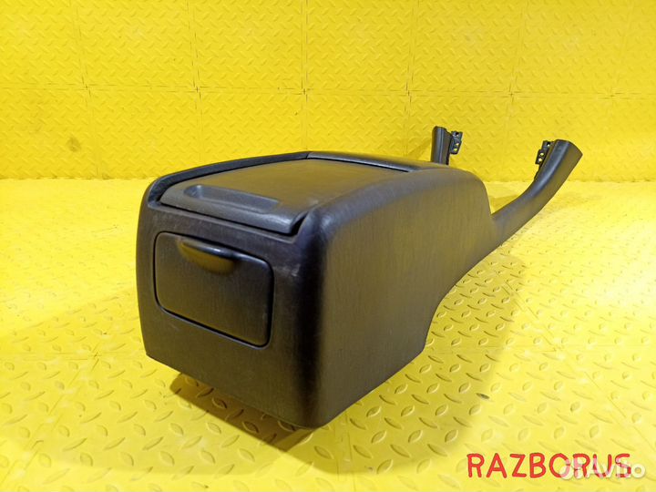 Подлокотник Toyota Windom V10/ Lexus ES XV10 91-96