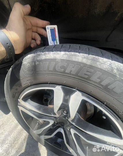 Michelin Pilot Sport 4 285/50 R20