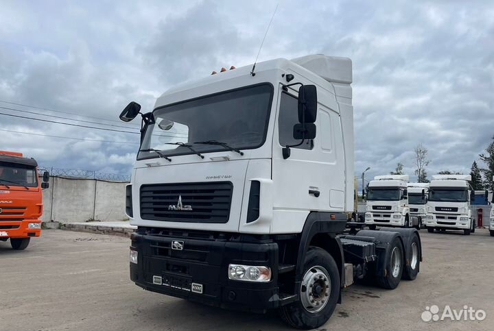 МАЗ 6430С9-520-020, 2018