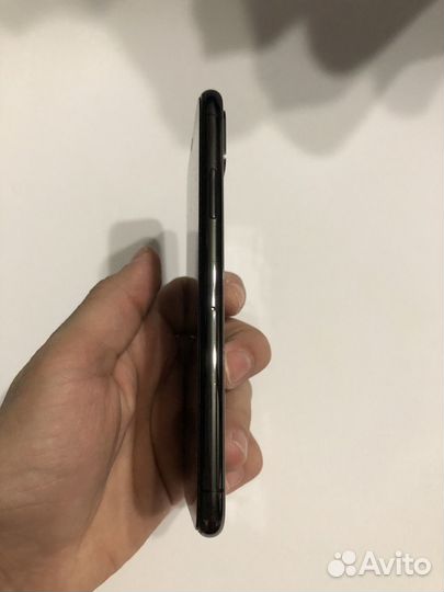 iPhone X, 256 ГБ