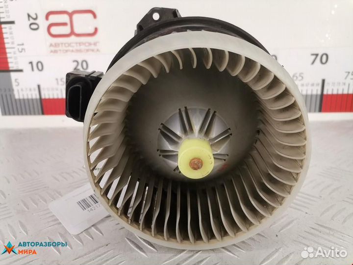 Моторчик печки Toyota Yaris XP9 2009 871030D101