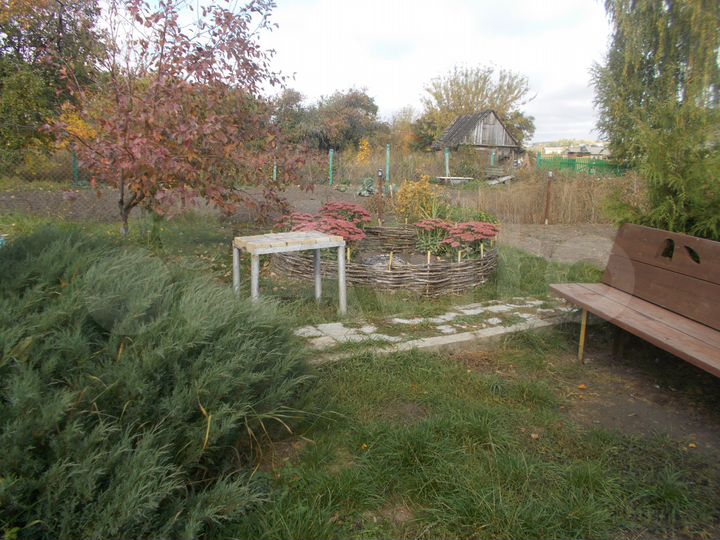 Дом 27,1 м² на участке 30 сот.