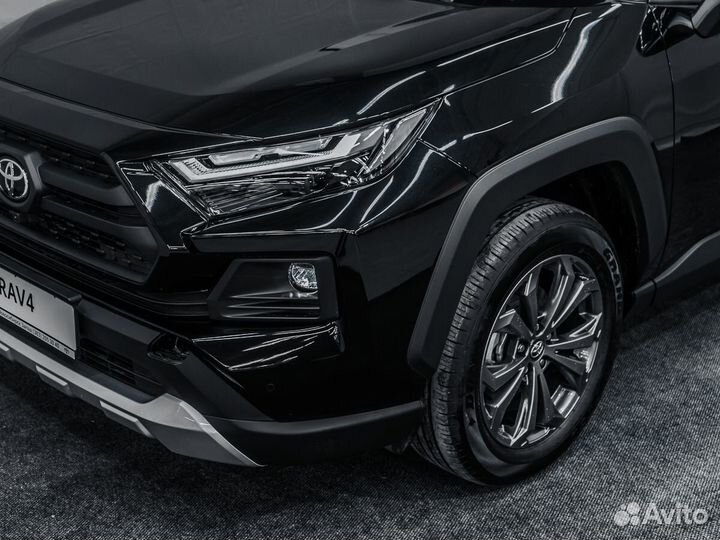 Toyota RAV4 2.0 CVT, 2024