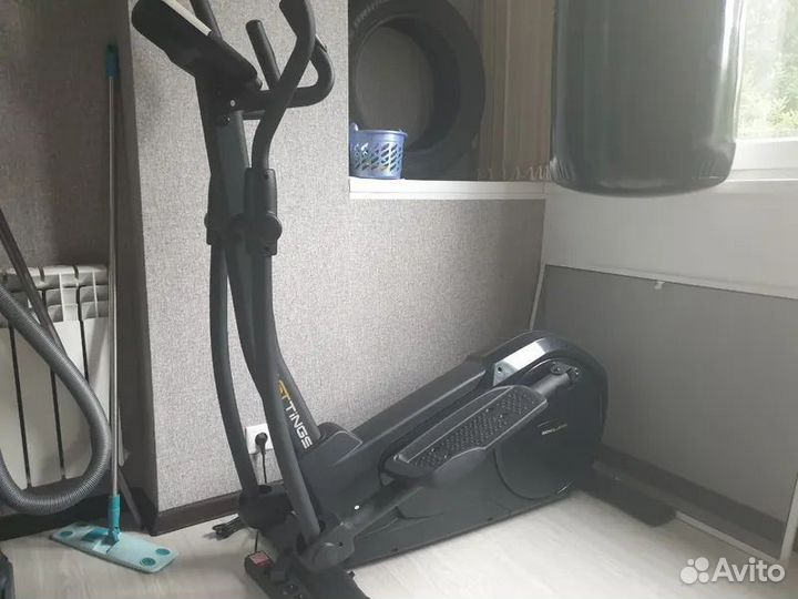 Эллиптический тренажер для дома